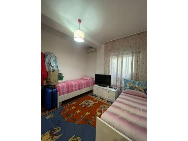 Tirane, shitet apartament 2+1+BLK Kati 2, 122 m² 110.000 Euro (Astir)