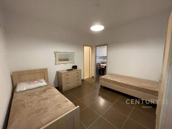 Tirane, jepet me qera apartament 2+1+BLK Kati 2, 85 m² 620 Euro (Liqeni i Thate)