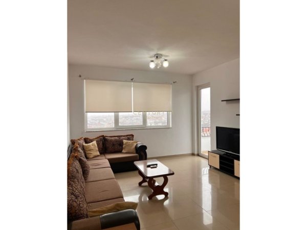 Tirane, jepet me qera apartament 2+1+Ballkon Kati 5, 80 m² 350 € (Profarma)
