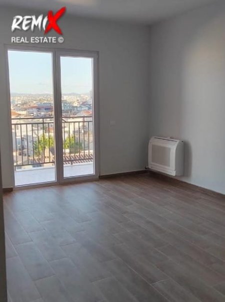 Durres, jepet me qera apartament 2+1+Aneks+Ballkon Kati 5, 350 € 