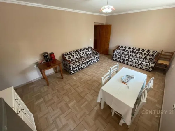 Tirane, shes apartament 2+1 Kati 1, 98 m² 195.000 € (Rruga Fortuzi)