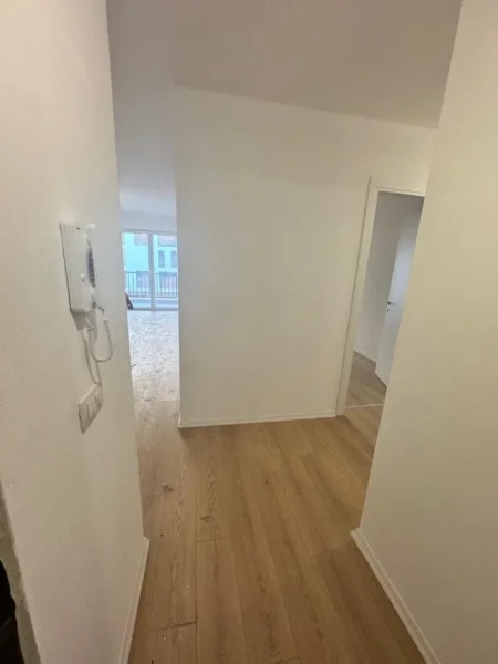 Tirane, jepet me qera apartament 2+1+2 me parkim Kati 2, 120 m² 400 € (Kombinat te Minibashkia)