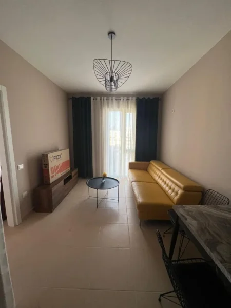 Tirane, jepet me qera apartament 1+1+Ballkon Kati 5, 60 m² 500 € (dritan hoxha)