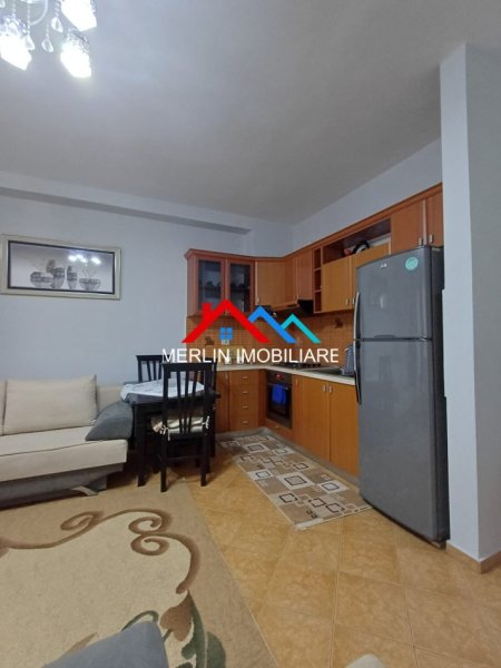 Tirane, shitet apartament 1+1+Ballkon Kati 2, 65 m² 98.000 € (RRUGA SOTIR CACI)