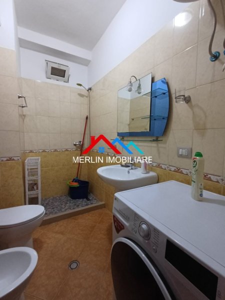 Tirane, shitet apartament 1+1+Ballkon Kati 2, 65 m² 98.000 € (RRUGA SOTIR CACI)