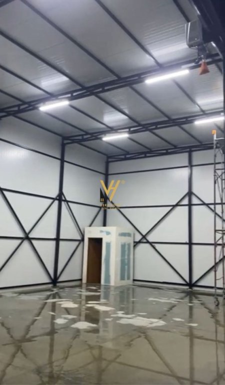 Tirane, jepet me qera magazine Kati 0, 150 m² 1.200 € (QTU)