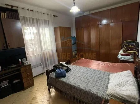Tirane, shitet apartament 2+1 Kati 1, 106 m² 160.000 € (Komuna e Parisit)