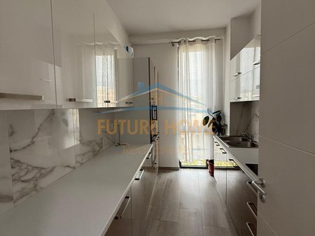 Tirane, jepet me qera apartament 2+1 Kati 3, 123 m² 1.400 € (Rruga e Elbasanit)