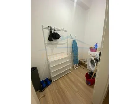 Tirane, jepet me qera apartament 2+1 Kati 5, 90 m² 600 € (Rruga Jordan Misja)