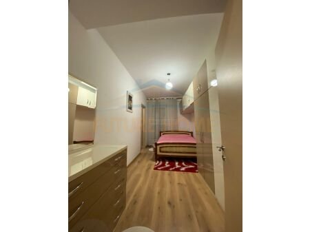 Tirane, jepet me qera apartament 2+1 Kati 2, 85 m² 550 € (Rruga Pjeter Budi)