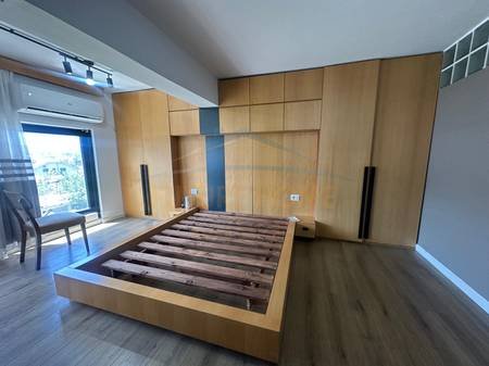 Tirane, jepet me qera apartament 2+1 Kati 1, 105 m² 600 € (Golden Park)