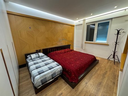Tirane, jepet me qera apartament 1+1 Kati 4, 55 m² 600 € (Muhamet Gjollesha)