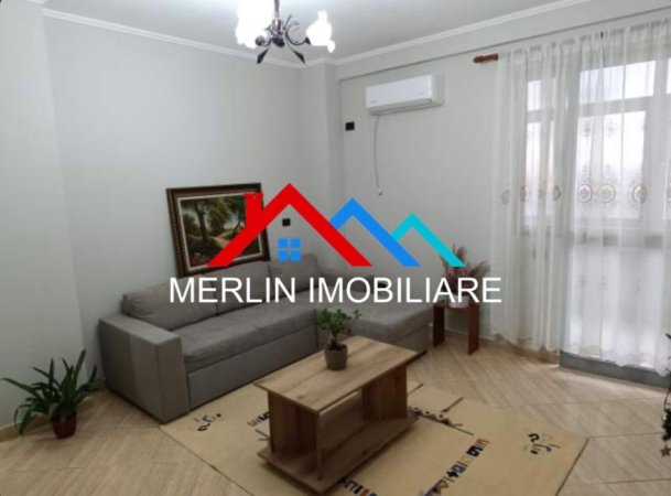 Tirane, jepet me qera apartament 2+1+Ballkon Kati 1, 90 m² 600 € (RRUGA ISLAM ALLA)
