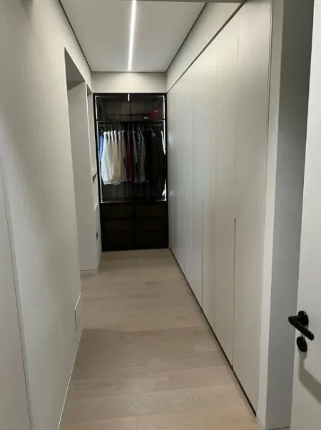 Tirane, shitet apartament duplex 1+1 , 356 m² 850.000 € 