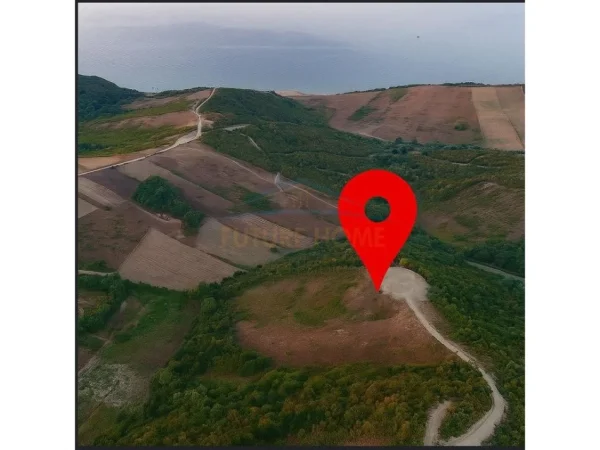 Gjiri Lalezit | Hamallaj, shitet toke ne bregdet , 13.500 m² 540.000 € 