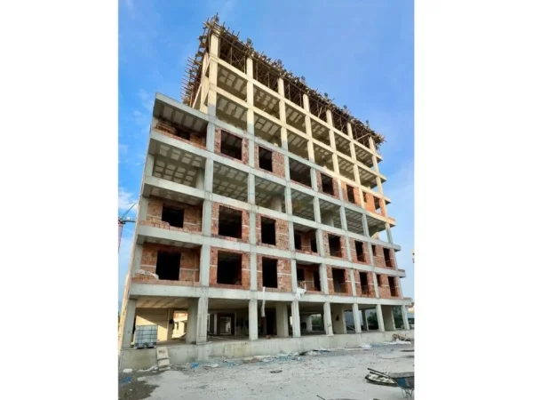 Tirane, shitet apartament 1+1+Ballkon Kati 4, 67 m² 50.000 € (Kompleksi Mhillaj, Kamez)