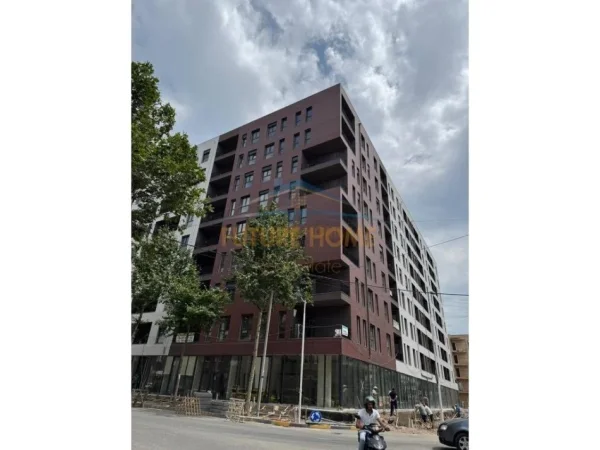 Tirane, shitet apartament 3+1+Ballkon Kati 7, 124 m² 105.000 € 