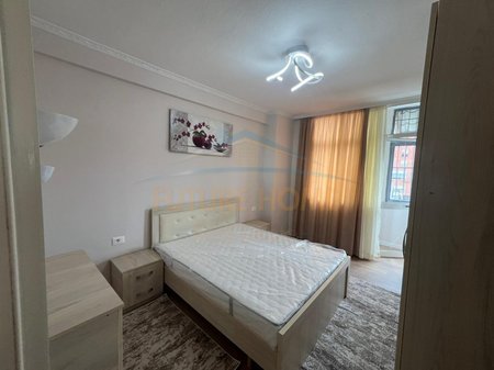 Tirane, shitet apartament 2+1 Kati 2, 90 m² 160.000 € (RRUGA E DIBRES,SPITALET)
