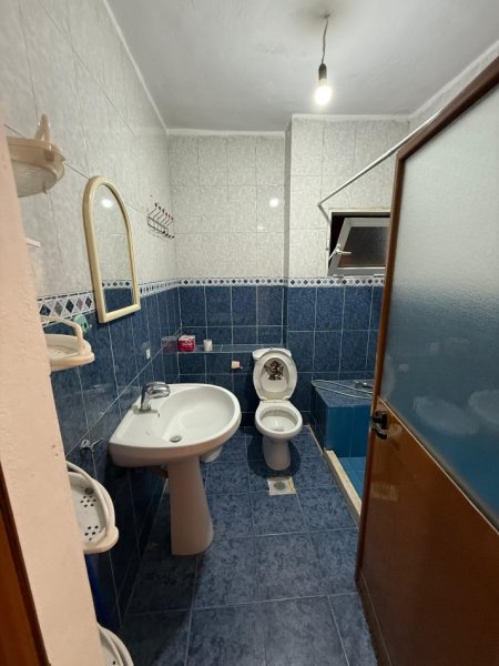 Tirane, shitet apartament 2+1 Kati 3, 120 m² (Rruga Tish Daia)