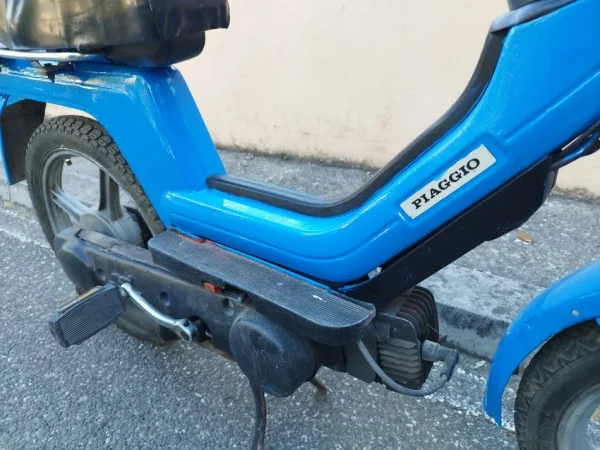 Tirane, shitet Motociklete me pedale Piaggio SI , blu 300 €
