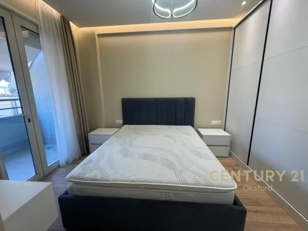 Tirane, jepet me qera apartament 2+1 Kati 6, 77 m² 730 € (Bulevardi Ri)
