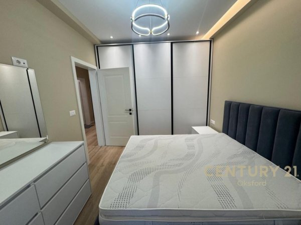 Tirane, jepet me qera apartament 2+1 Kati 6, 77 m² 730 € (Bulevardi Ri)
