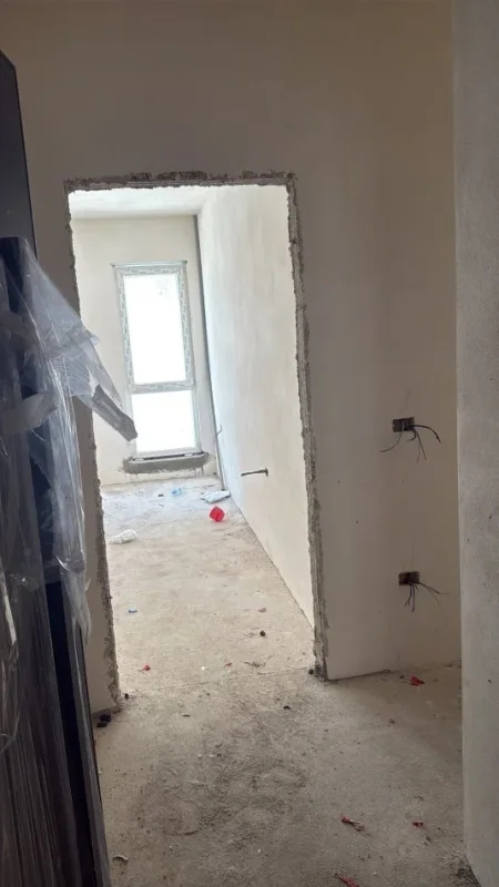 Tirane, shitet apartament 2+1+Ballkon Kati 7, 93.000 m² 93.000 € (Univers City Faze Perfundimi)