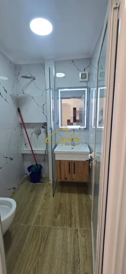 Tirane, shitet apartament 1+1 Kati 3, 42 m² 135.000 € (MYSLYM SHYRI)