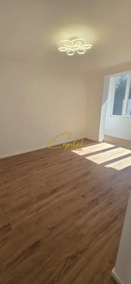 Tirane, shitet apartament 1+1 Kati 3, 30 m² 95.000 € (MYSLYM SHYRI)