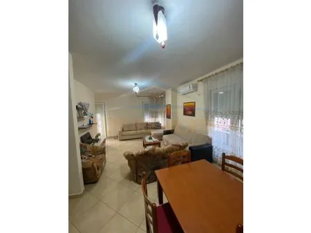 Tirane, shitet apartament 2+1 Kati 6, 110 m² 17.200.000 € 