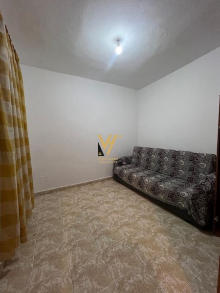 Tirane, shitet apartament 3+1+Ballkon Kati 3, 120 m² 265.800 € (KOMUNA E PARISIT)