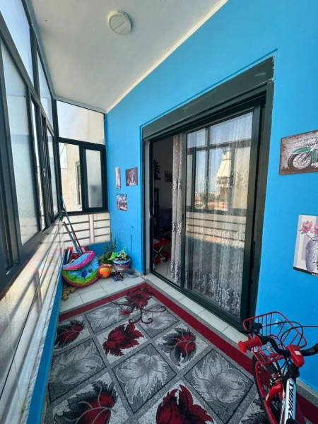 Tirane, shitet apartament 1+1 , 67 m² 88.000 € 