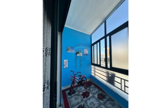 Tirane, shitet apartament 1+1 Kati 7, 67 m² 88.000 € (Kombinat)