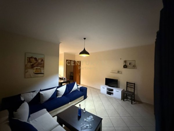 Tirane, jepet me qera apartament 2+1 Kati 5, 94 m² 600 € (Bulevardi Migjeni)