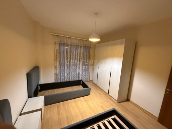 Tirane, jepet me qera apartament 2+1 Kati 5, 94 m² 600 € (Bulevardi Migjeni)