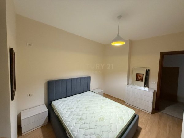 Tirane, jepet me qera apartament 2+1 Kati 5, 94 m² 600 € (Bulevardi Migjeni)