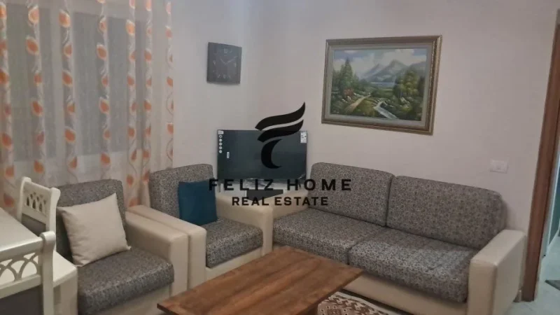 Tirane, jepet me qera apartament 2+1 Kati 6, 102 m² 500 € (BRRYLI)