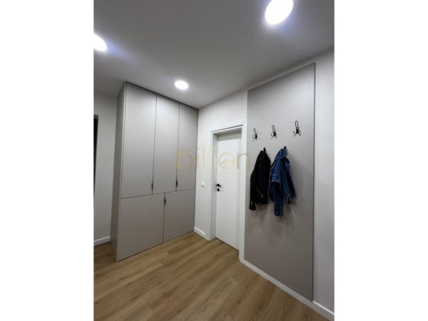 Tirane, shitet 1+1 , 75 m² 170.000 € 