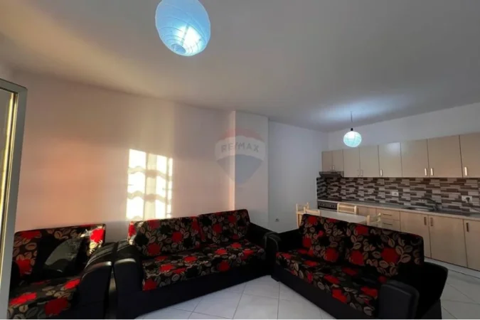 apartment 1+1 ne shitje perball Golden Park!