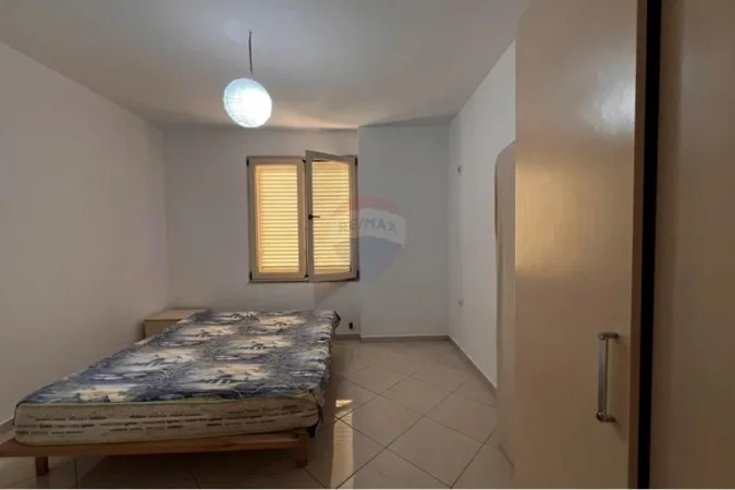 apartment 1+1 ne shitje perball Golden Park!