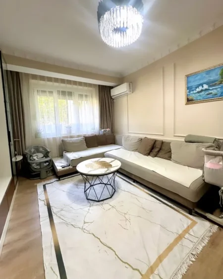 Tirane, shitet apartament 2+1 , 65 m² 129.000 € (perballe Harry Fultz)