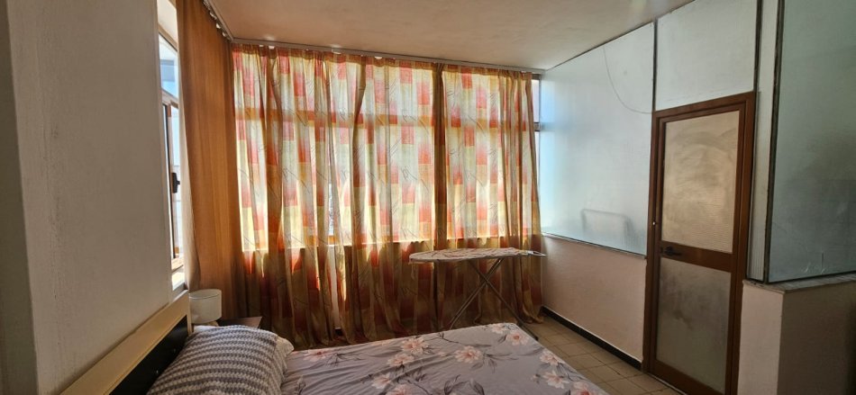 Tirane, jepet me qera apartament 1+1+Ballkon Kati 2, 60 m² 350 € (Rruga Sadik Petrela)