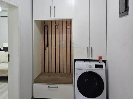 Tirane, shitet apartament 1+1 Kati 4, 66 m² 12.000.000 € 