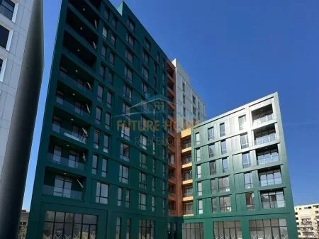 Tirane, shitet apartament 3+1 Kati 9, 157 m² 27.000.000 € 