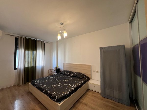 Tirane, jepet me qera apartament 2+1 , 85 m² 500 € (Yzberisht”, Tiranë.)