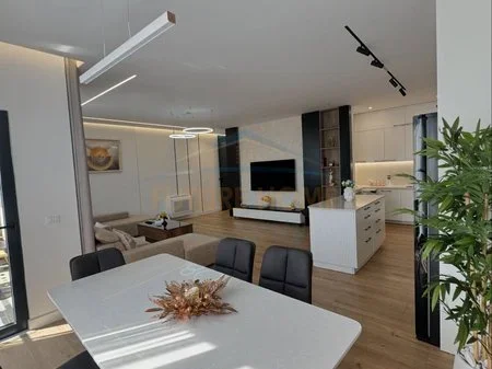 Tirane, shitet apartament 3+1 Kati 8, 155 m² 31.200.000 € 