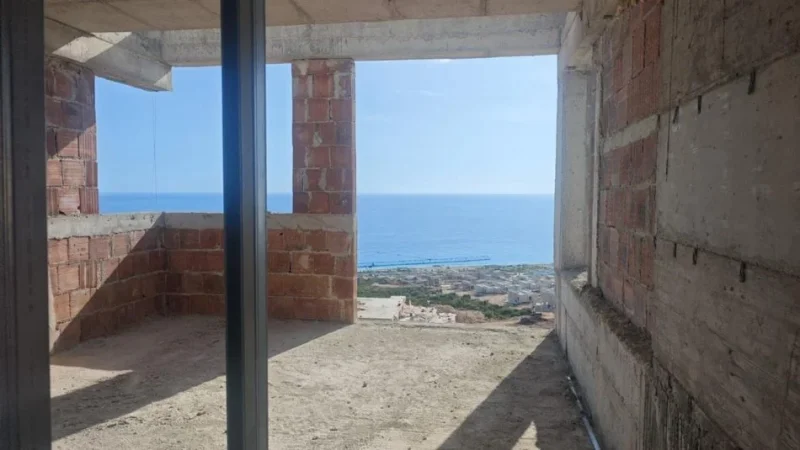 Vlore, shitet Vile 3+1+Ballkon Kati 1, 370 m² 1.000.000 € (Green Coast)