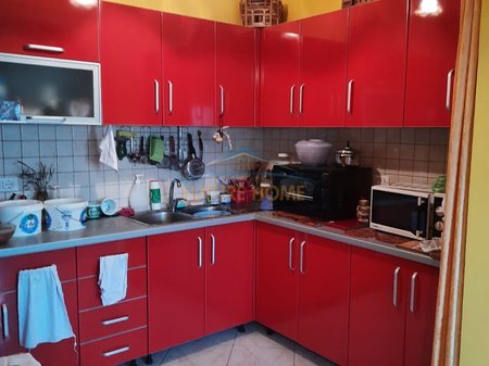 Tirane, shitet apartament 1+1 Kati 11, 70 m² 170.000 € (ZOGU I ZI)