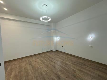 Tirane, shitet apartament 2+1 Kati 3, 77 m² 189.000 € (Rruga e Elbasanit, prane Thesarit)