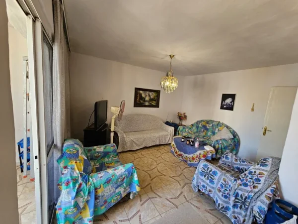Tirane, shes apartament 2+1 Kati 5, 71.5 m² 120.000 € (ali demi)